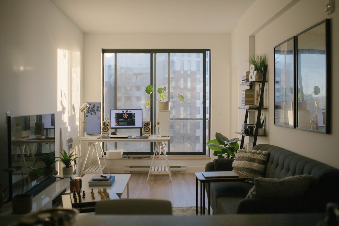 Small Living Room Ideas That Work in Any Rental 3 Small Living Room Ideas That Work in Any Rental